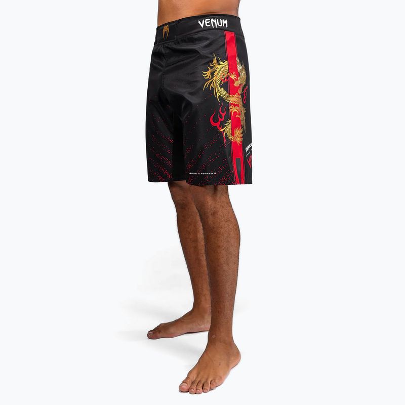 Pantaloncini da allenamento Venum X Tekken 8 da uomo - Marshall Law Fight Shorts nero/rosso/oro 3