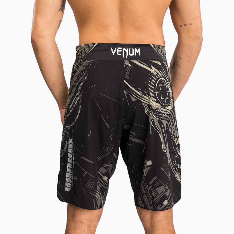 Pantaloncini da allenamento uomo Venum Invader Fight black/sand 6