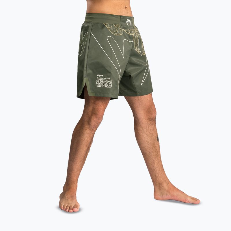 Pantaloncini da allenamento uomo Venum Serpenti Fight khaki/bronze/ivory 3