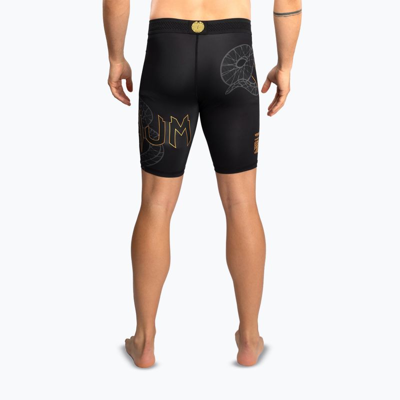 Pantaloncini da allenamento uomo Venum Serpenti Vale Tudo black/silver/gold 3