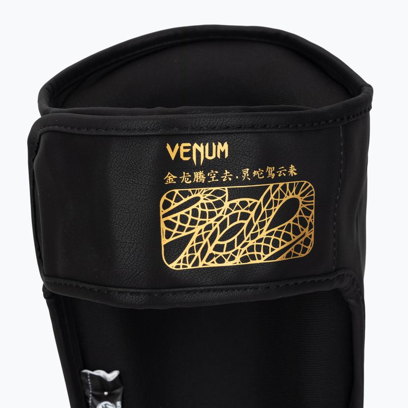 Parastinchi e protezioni per i piedi Venum Serpenti black/silver/gold 7