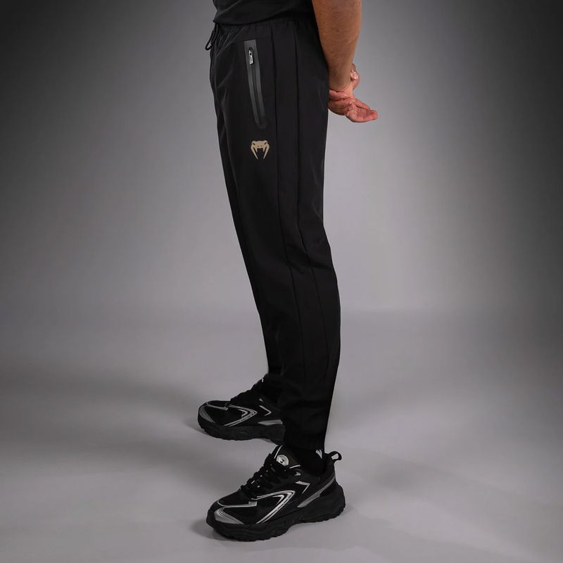 Pantaloni da allenamento uomo Venum Adrenaline Joggers black/sand 5