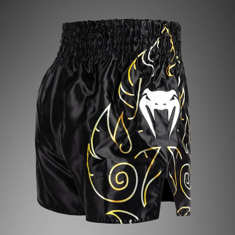 Pantaloncini da allenamento uomo Venum VTC Flames Muay Thai black/gold 4