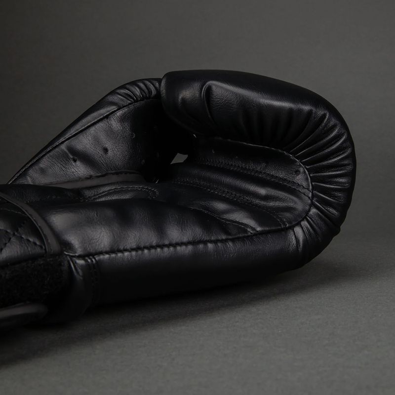 Guantoni da boxe Venum Impact Classic Boxing black 4