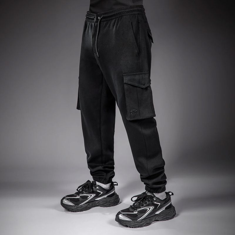 Pantaloni da allenamento uomo Venum Urban Gi Joggers black 3