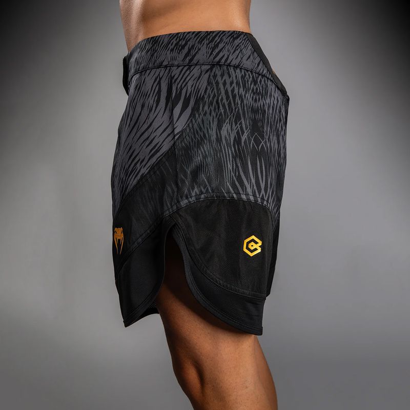 Pantaloncini da allenamento uomo Venum x Chimaev Fightshorts black/grey 6