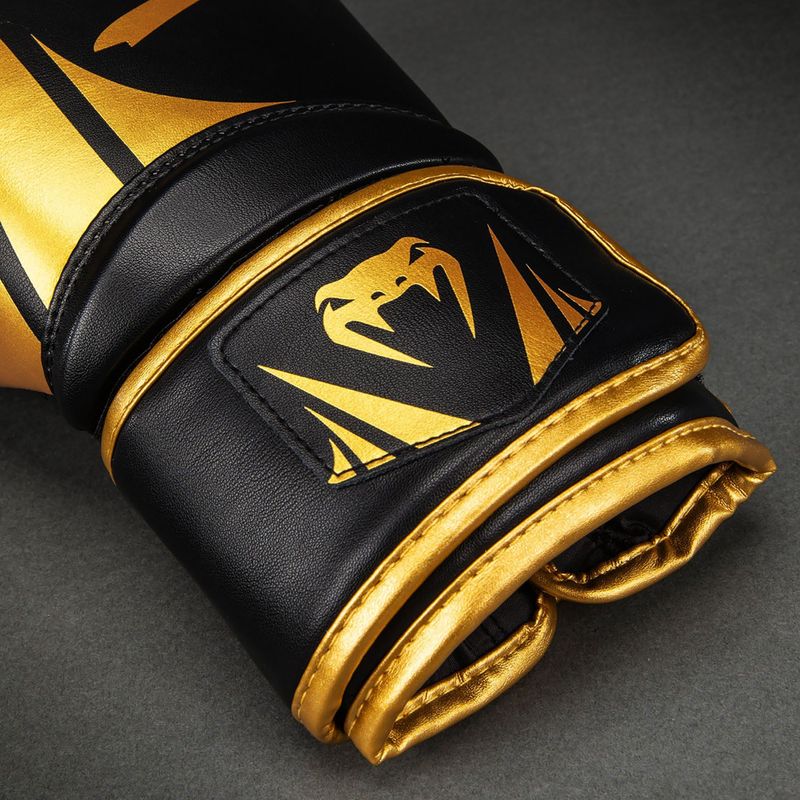 Guantoni da boxe Venum Challenger 2.5 Boxing black/gold 4