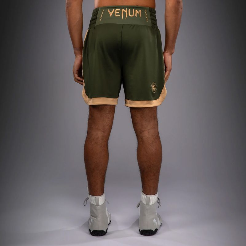 Pantaloncini da allenamento uomo Venum Classic Boxing military green/sand 4