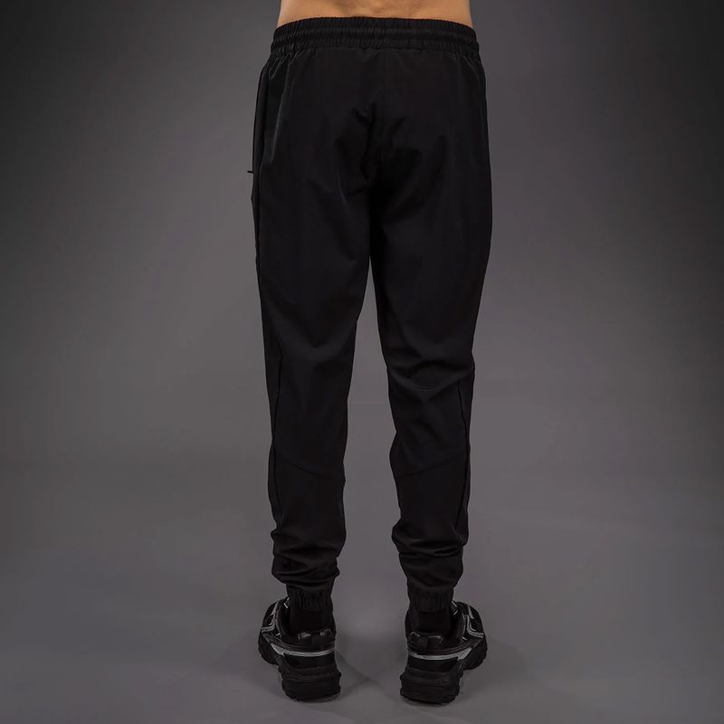 Pantaloni da allenamento uomo Venum x Mike Tyson Tiger Joggers deep black/intense red 2