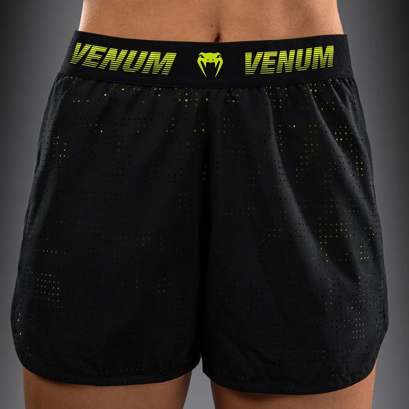 Pantaloncini da allenamento da donna Venum Lazer black/yellow 5