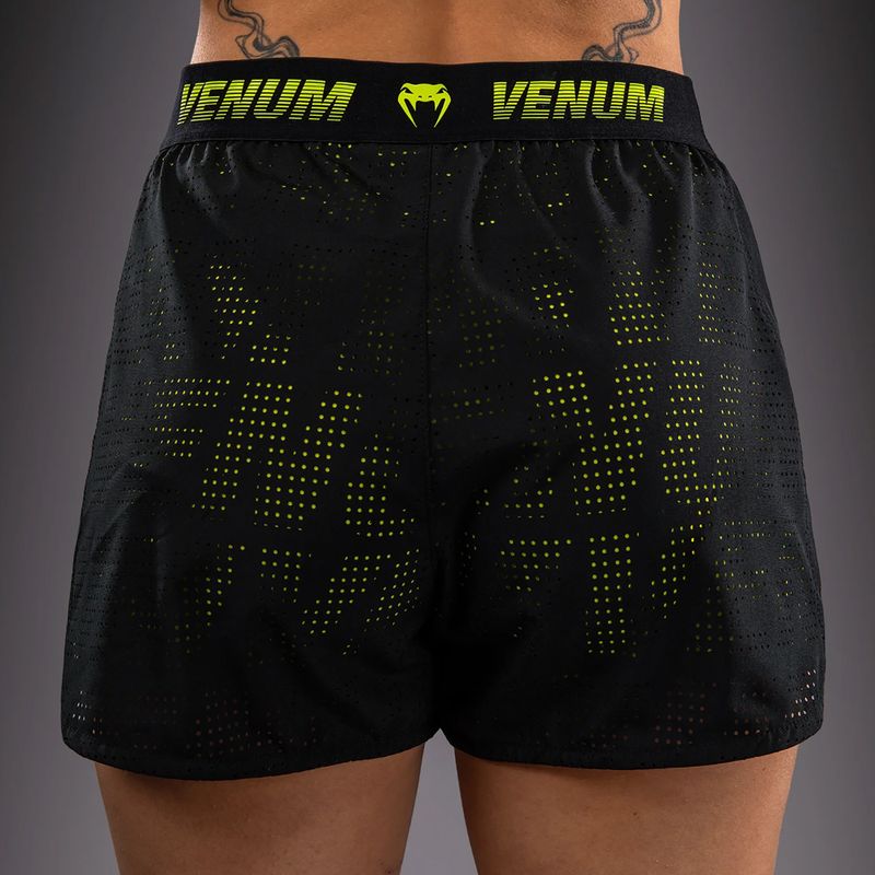 Pantaloncini da allenamento da donna Venum Lazer black/yellow 6