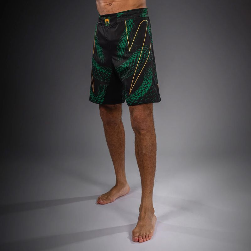 Pantaloncini da allenamento da uomo Venum Matupa Fightshorts black/green/gold 5