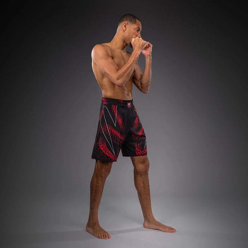 Pantaloncini da allenamento da uomo Venum Matupa Fightshorts black/red/silver 2