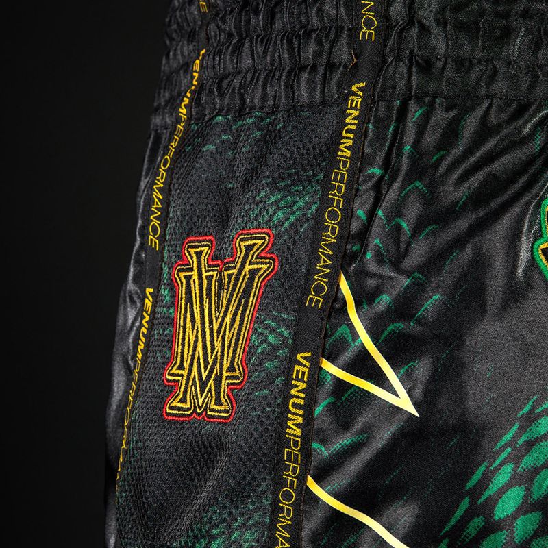 Pantaloncini da allenamento da uomo Venum Matupa Muay Thai black/green/gold 6