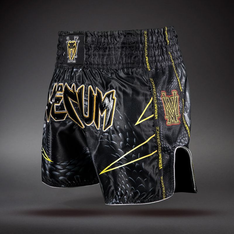Pantaloncini da allenamento da uomo Venum Matupa Muay Thai black/grey/gold 3
