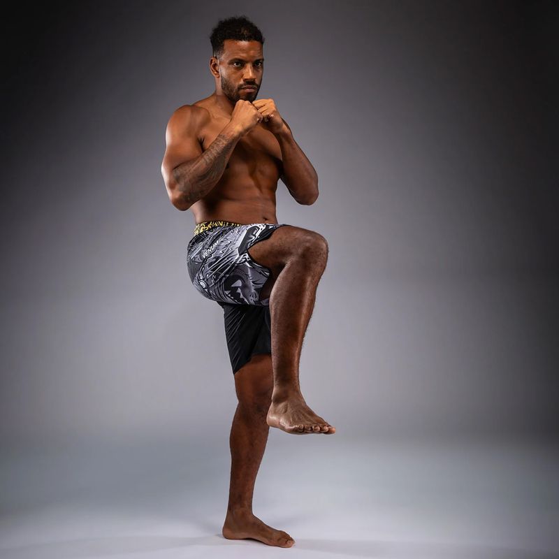 Pantaloncini da allenamento uomo Venum Wolf Atak Fightshorts black/grey 2