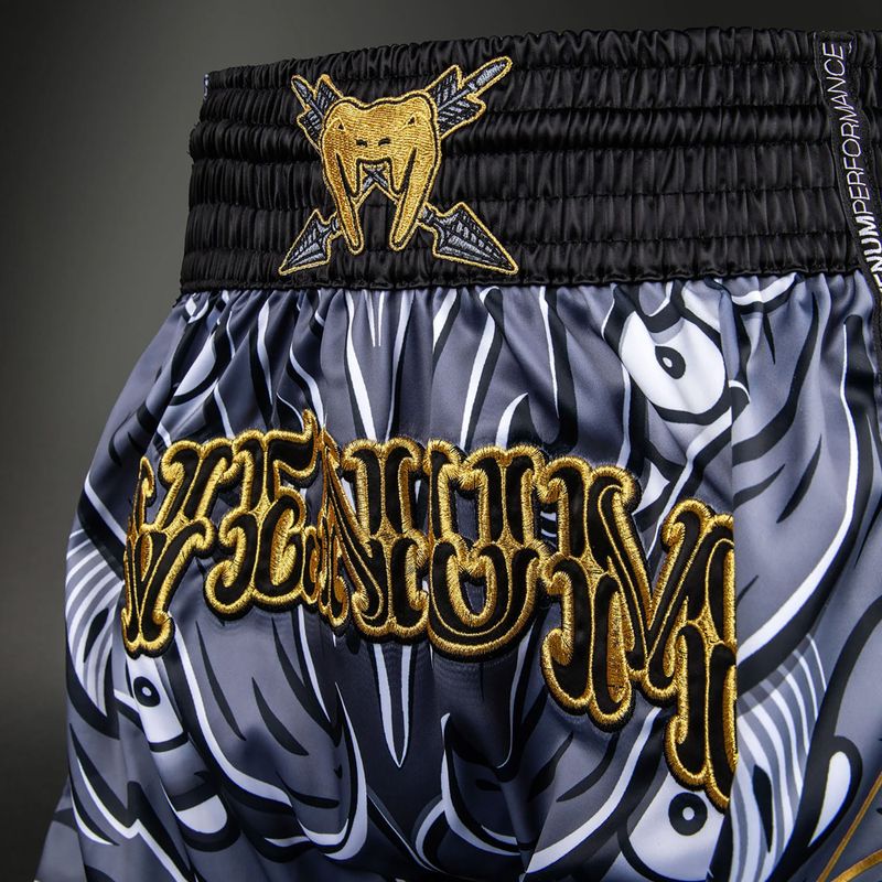 Pantaloncini da allenamento uomo Venum Wolf Attack Muay Thai Shorts black/grey 4