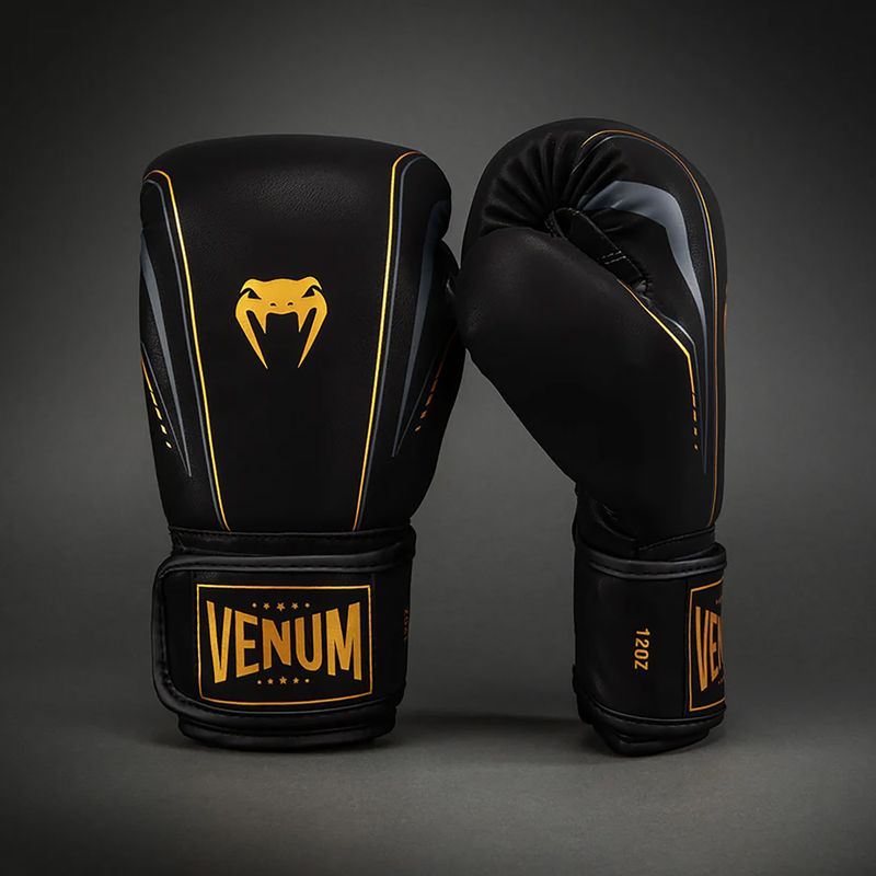 Guantoni da boxe Venum Streamline Boxing black/gold 2