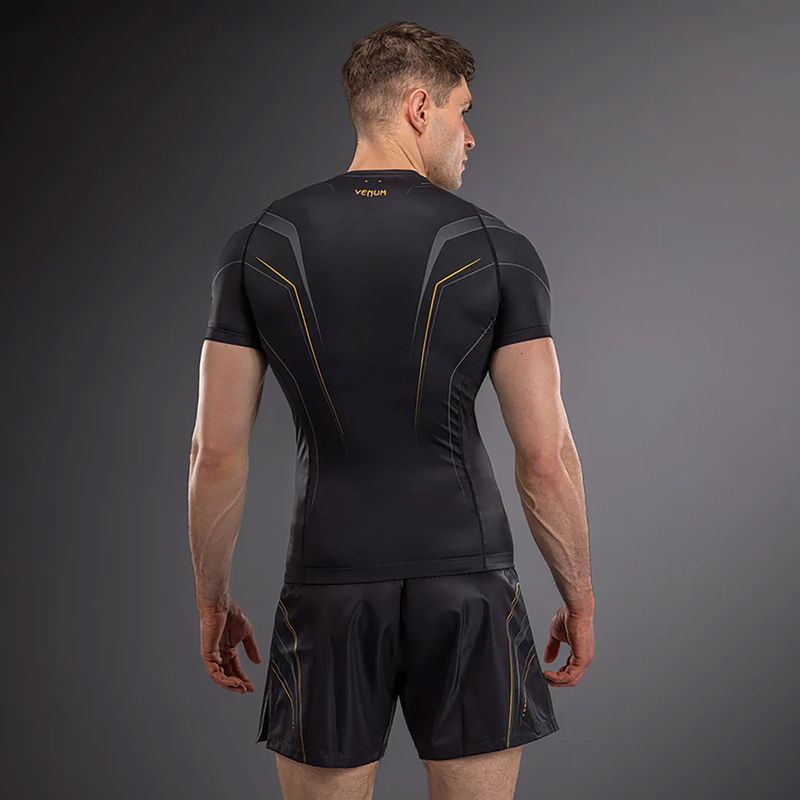 Rashguard da uomo Venum Streamline nero/oro 2
