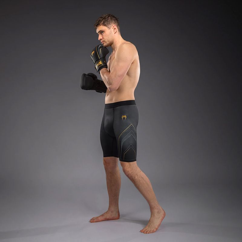 Pantaloncini da allenamento uomo Venum Streamline Vale Tudo black/gold 4