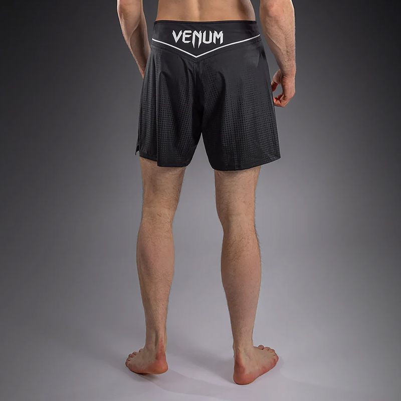 Pantaloncini da allenamento uomo Venum Stealth black/white 3