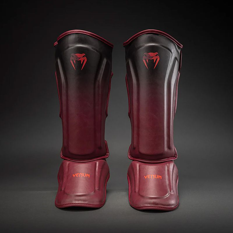 Parastinchi e protezioni per i piedi Venum Spectre Shin black/red 2