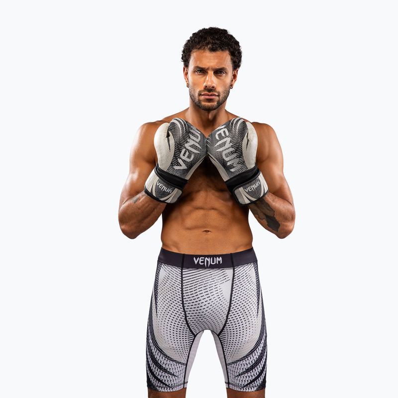 Pantaloncini da allenamento uomo Venum Galactic 3.0 Vale Tudo off white/black 5