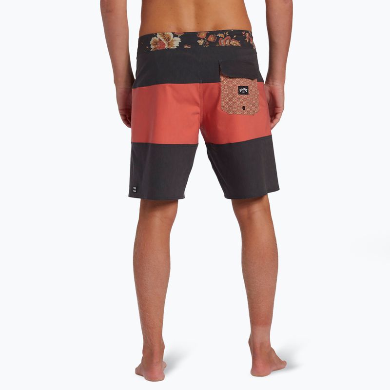 Pantaloncini da bagno Billabong Tribong Pro lavati rossi da uomo 5