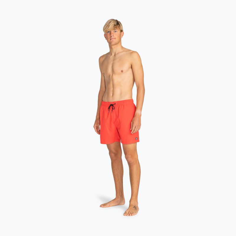 Pantaloncini da bagno uomo Billabong All Day Layback red hot 2
