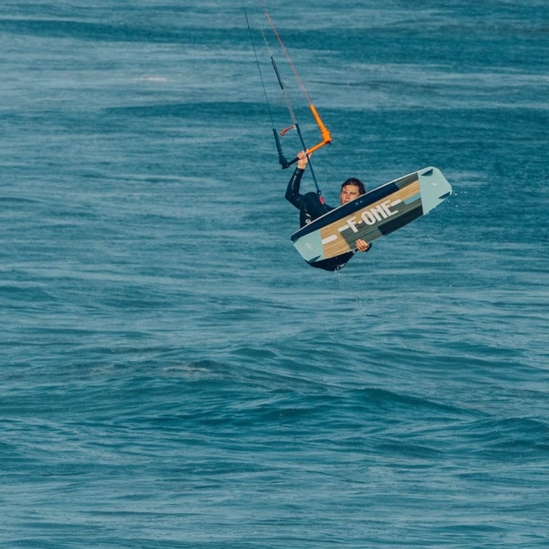 Tavola da kitesurf F-ONE Trax HRD LT Glacier 12