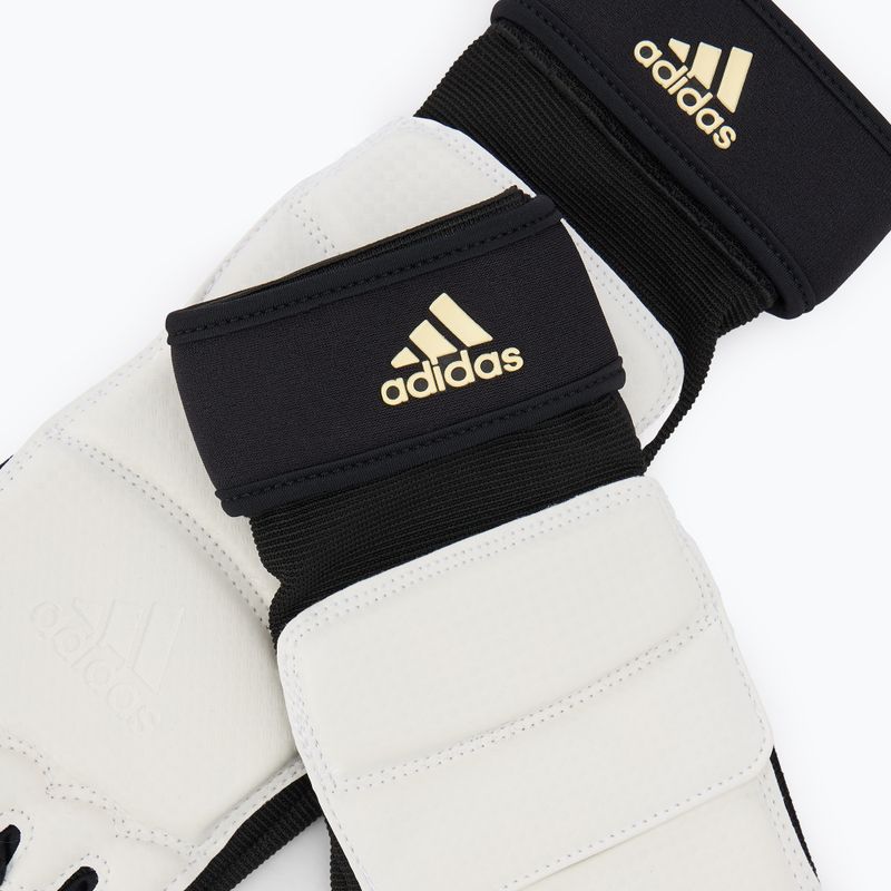 Protezioni per i piedi per il teakwondo adidas WT bianco/nero 5