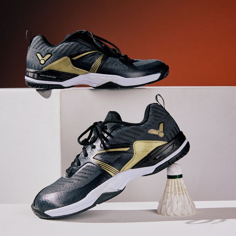 Scarpe da uomo VICTOR A930 4