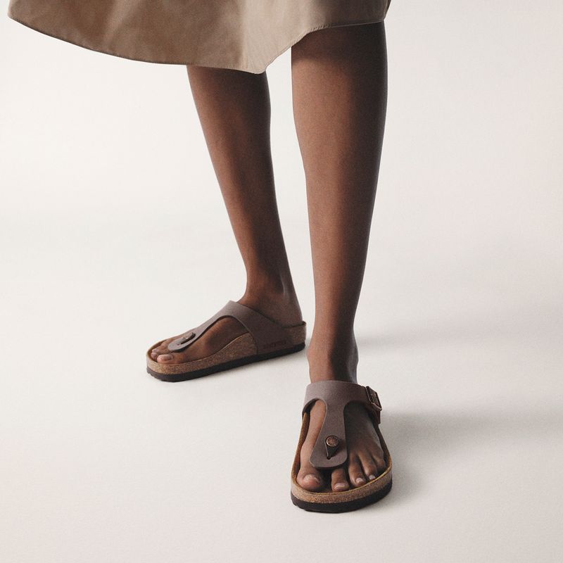 Infradito BIRKENSTOCK Gizeh Birkibuc mocca 4