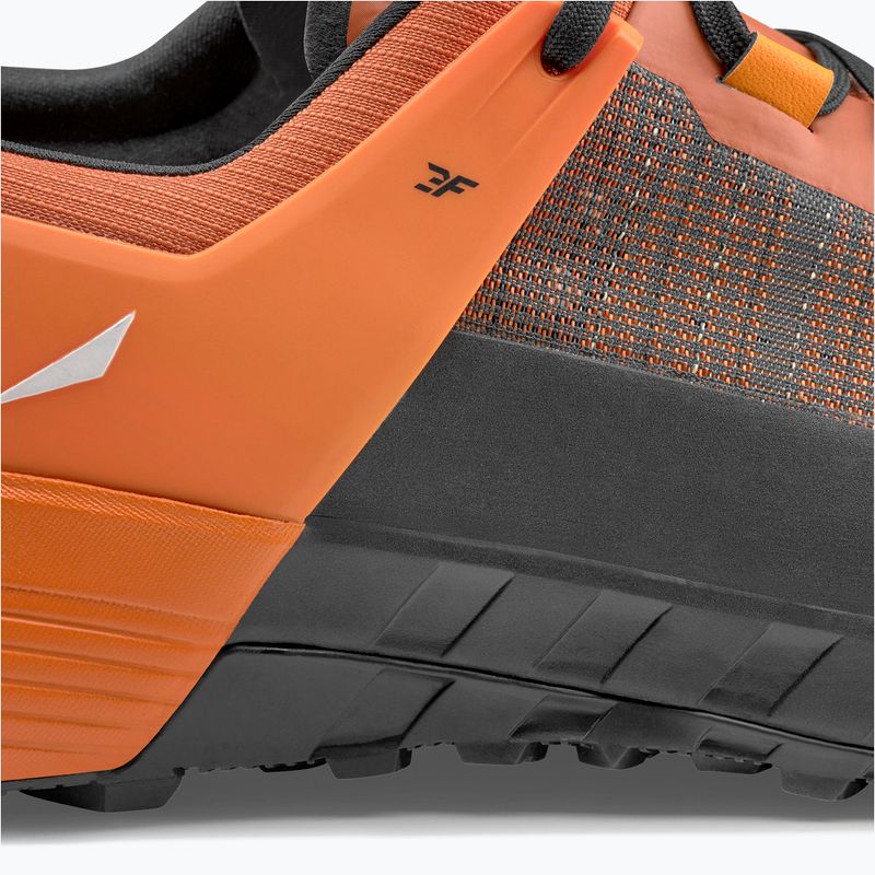 Scarpa da avvicinamento Salewa Wildfire Nxt da uomo, marrone bombay / tumerico 9