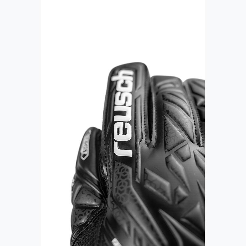 Guanti da portiere Reusch Attrakt Resist nero 5