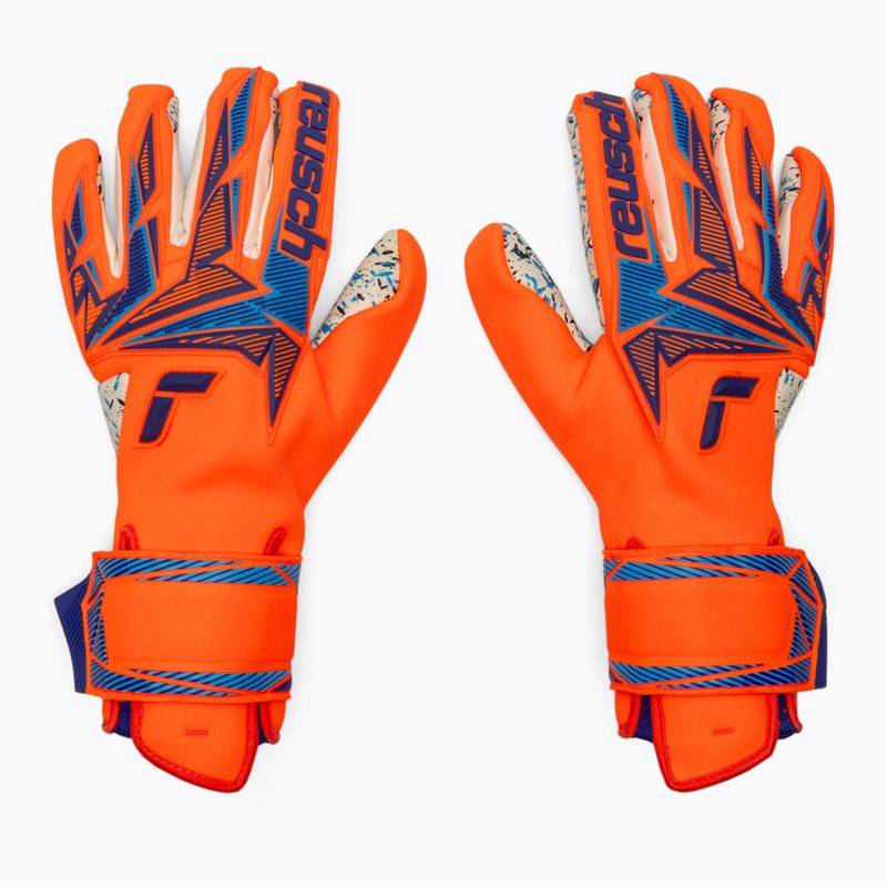 Guanti da portiere Reusch Attrakt Freegel Fusion shocking orange/blue 2