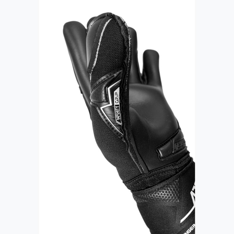 Guanti da portiere Reusch Attrakt Freegel Infinity Finger Support 5670730-7700 black 5
