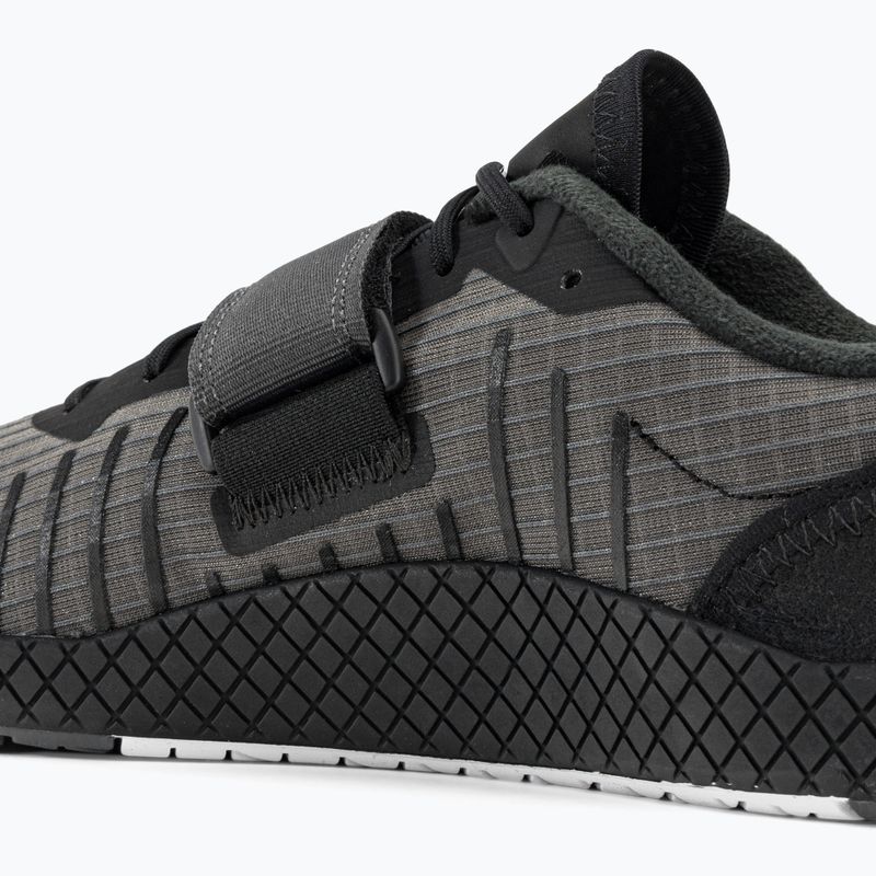 Scarpe da ginnastica adidas The Total grigio e nero GW6354 10