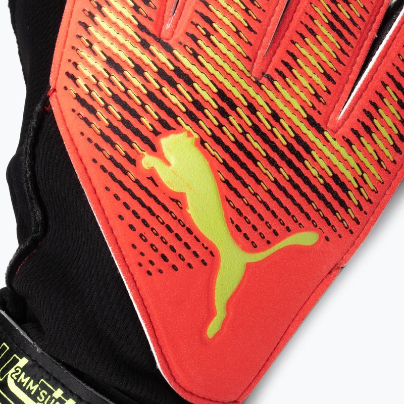 Guanti da portiere PUMA Ultra Grip 4 RC corallo acceso/luce frizzante 3