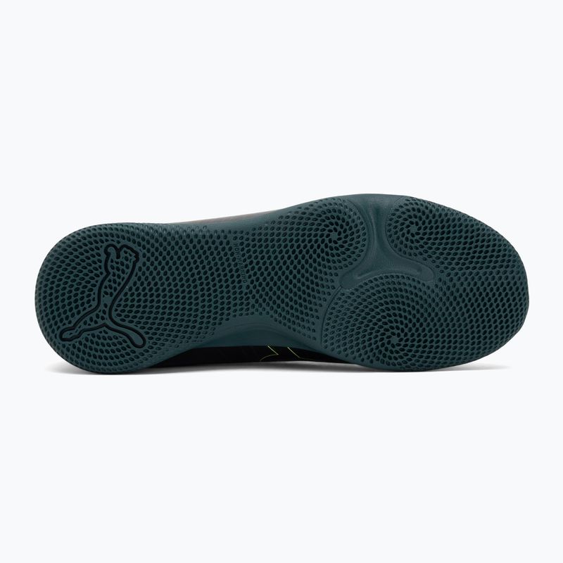 PUMA Future 8 Play It Jr bambini scarpe da calcio puma nero / luce frizzante / terreno verde 4