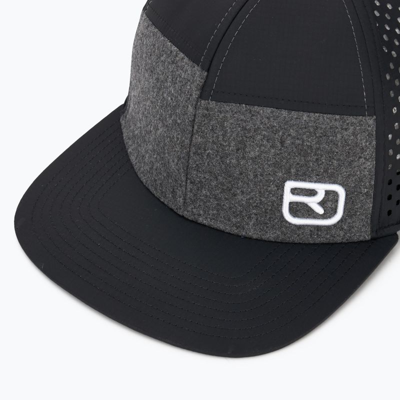 Cappello da baseball Ortovox Logo Air Trucker nero raven 3