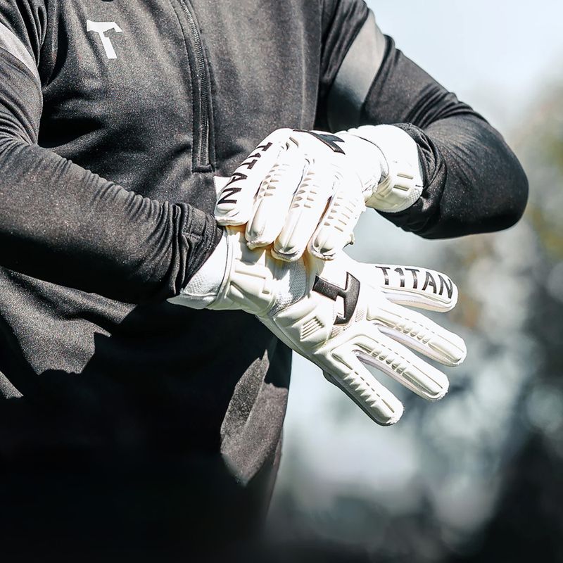 T1TAN Classic 1.0 White-Out FP guanti da portiere bianchi 3