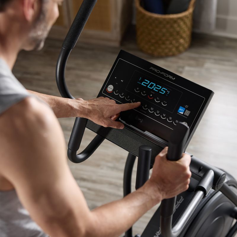 Cross trainer ProForm Carbon El black 12