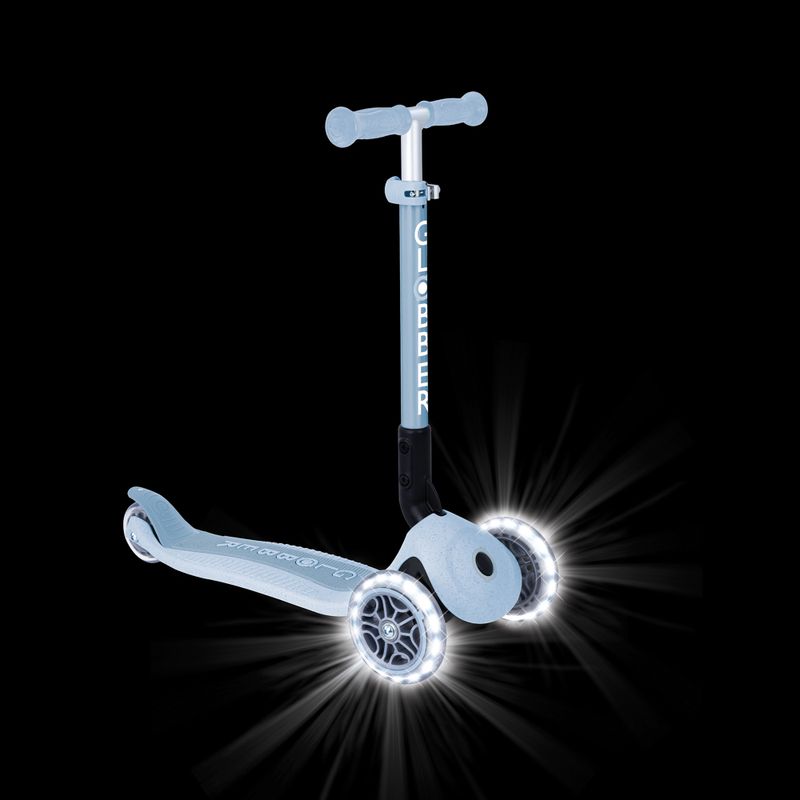 Globber Junior pieghevole luci Eco mirtillo triciclo scooter bambini 8