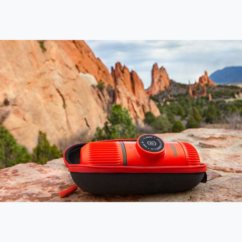 Macchina da caffè portatile Wacaco Nanopresso 80 ml + custodia rosso lava 5
