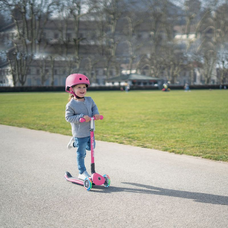 Casco per bambini Globber Primo Fantasy a fiori rosa intenso 7