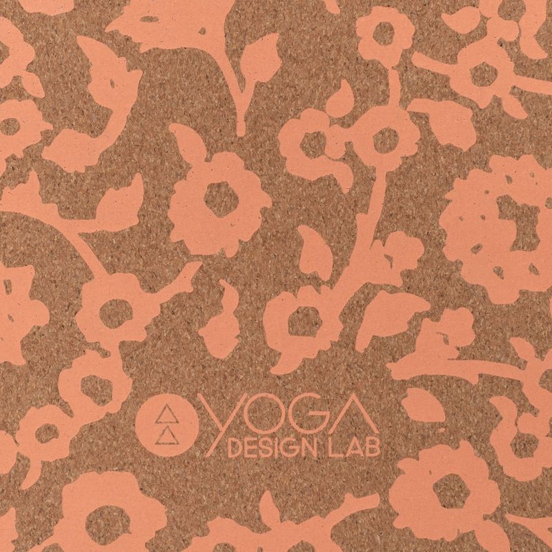 Yoga Design Lab Tappetino yoga in sughero 5,5 mm batik floreale 6