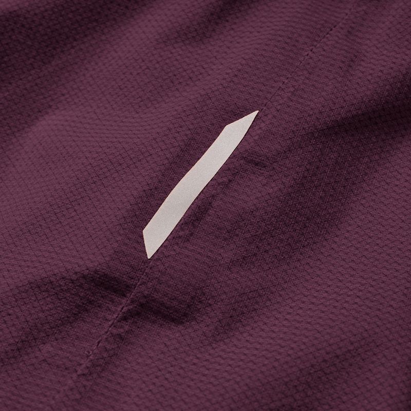 Giacca da ciclismo uomo Endura Alltrack Race Cape black cherry 12