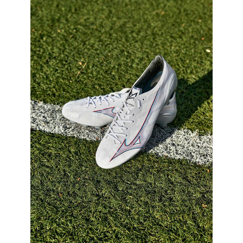 Scarpe da calcio da uomo Mizuno Alpha JP Mix bianco/rosso fuoco/ 801 c 20