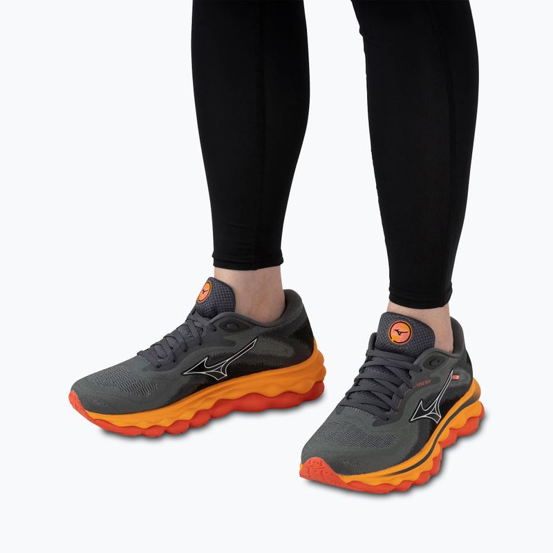 Scarpe da corsa da donna Mizuno Wave Sky 7 turbolenza/bianco/carota 3